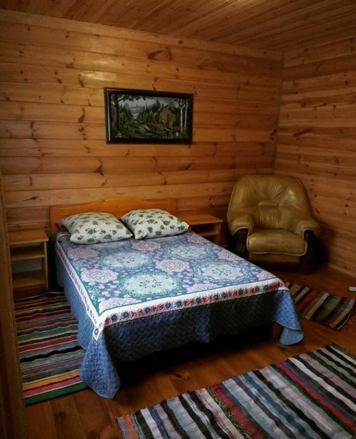 Лазурний Берег Pulemets Luaran gambar